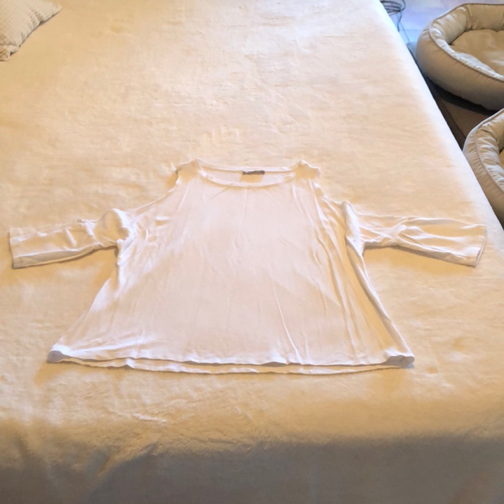 🔥4//$15🔥 cold shoulder top